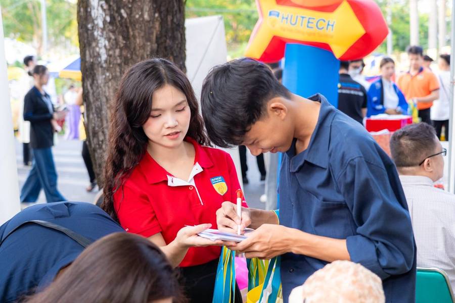CTV HUTECH hỗ trợ tại sự kiện